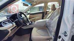 تۆیۆتا کامری